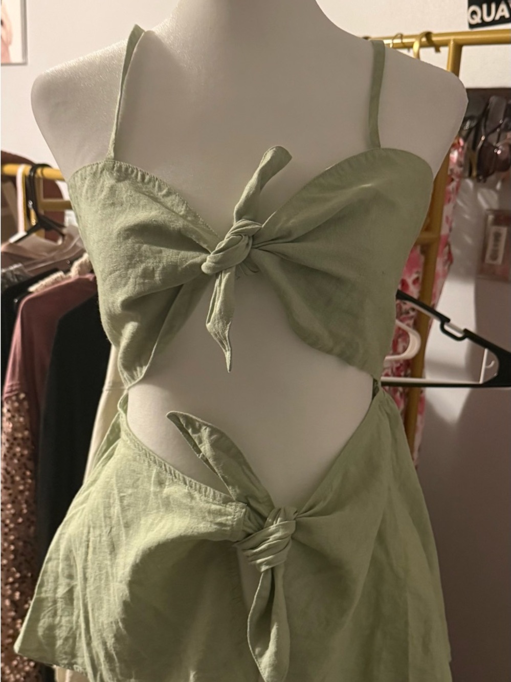 ANTHRO Sage Green Tie-Front Linen Two-Piece Set size large fits like M